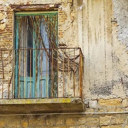 Sciacca's House