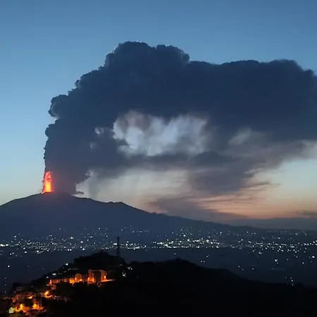 Sciacca's House Apartamento Centuripe